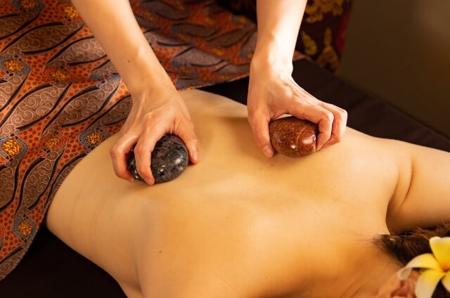 自宅で受ける場合の値段は?