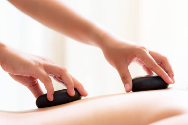 ホットストーンセラピーとは？